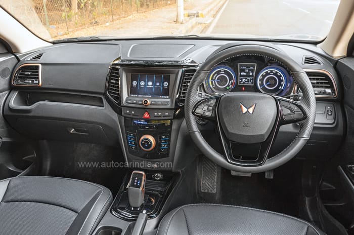 Mahindra XUV400 vs Tata Nexon EV comparison: Challenger to the crown